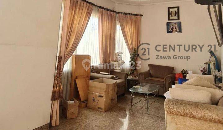 Dijual Cepat Rumah Mewah Taman Kebun Jeruk  2