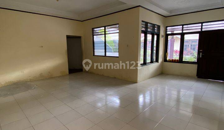 Rumah Sewa Tengah Kota 1