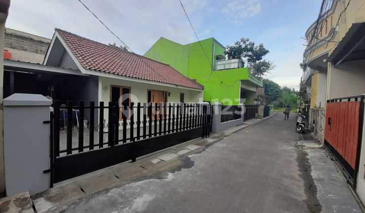 Rumah 5 Kamar Sudah Renovasi di Sasmita Loka 3, Pamulang Rumah 5 Kamar Sudah Renovasi di Sasmita Loka 3, Pamulang