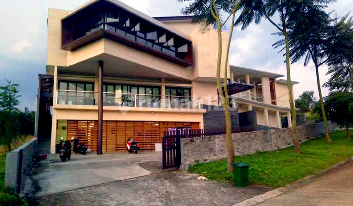 Dijual.tanah Luas.bonus.gedung 1