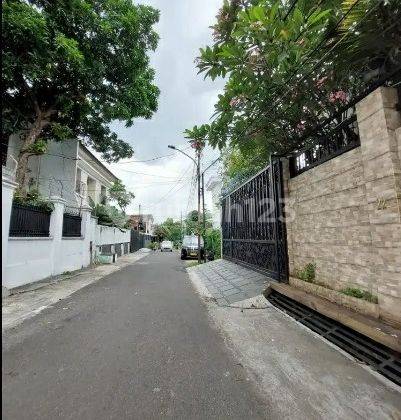 Rumah 2 lantai di Cipete Utara Kebayoran Baru Jakarta Selatan 2