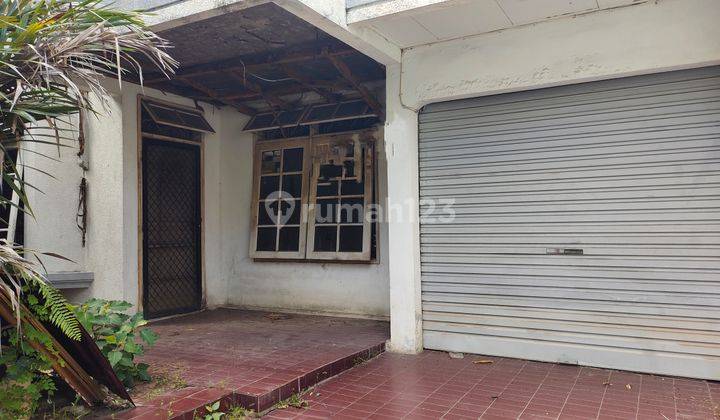 Dijual Rumah Tua Hitung Tanah 1