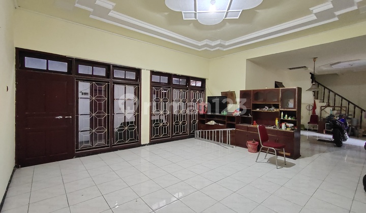 Rumah Murah 1,5 Lantai Dekat Masjid Al Zayed Banjarsari Solo 1