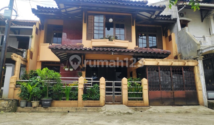 Rumah Bangunan Lama Masih Sangat Bagus Layak Huni di Nata Endah Rumah Bangunan Lama Masih Sangat Bagus Layak Huni di Nata Endah