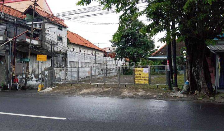 Rumah Usaha di Dinoyo, Lokasi strategis, Ex: Resto 1