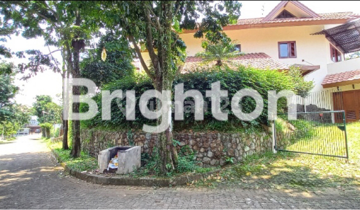 ASRI HOUSE, SPACIOUS YARD IN VILLA DUTA, BOGOR ASRI HOUSE, SPACIOUS YARD IN VILLA DUTA, BOGOR