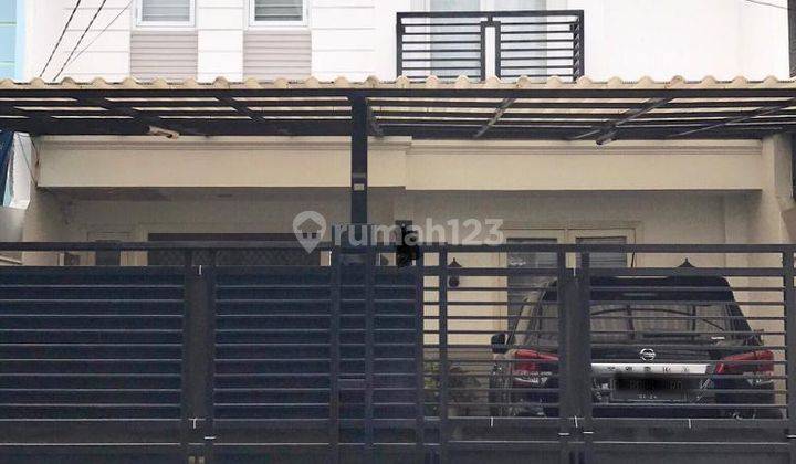 Dijual Rumah Taman Ratu, Furnished, Kb.Jeruk, Jakarta-R-0369 1