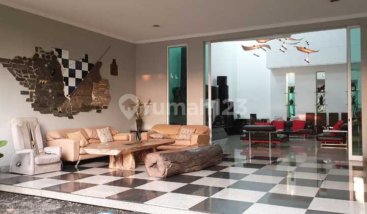 Luxury house special location Dago wing Bandung. 2