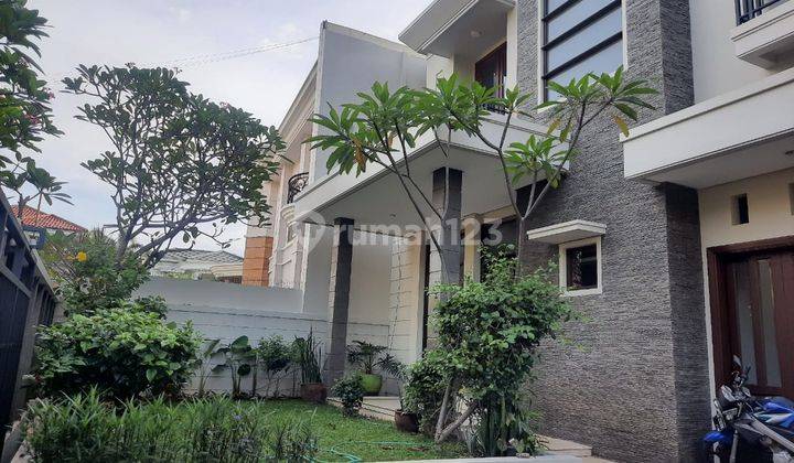 Rumah Keren Dan Modern Siap Huni 1