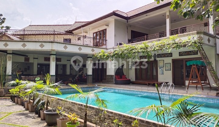 Dijual Cepat Rumah Luas Nan Asri Satu Langkah ke Grand Galaxy City Kota Bekasi Bisa Nego
Dijual Cepat Rumah Luas Nan Asri Satu Langkah ke Grand Galaxy City Kota Bekasi Bisa Nego