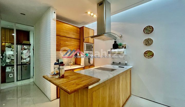 Rumah Tropical Minimalis Dalam Townhouse Di Kemang - Jakarta Selatan 2