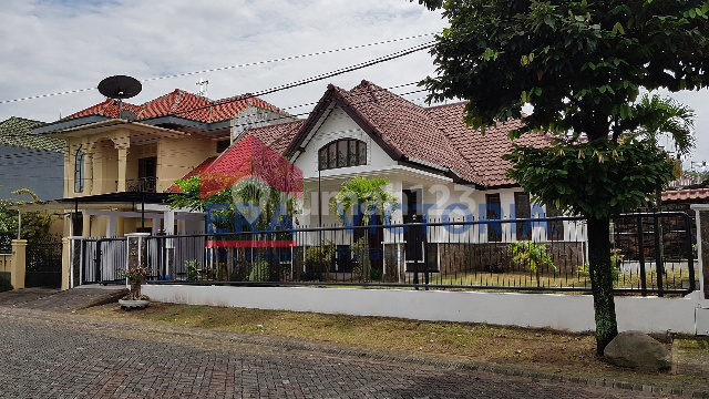 Rumah di Perum Araya Dekat Persada Hospital, Plaza Araya Rumah di Perum Araya Dekat Persada Hospital, Plaza Araya