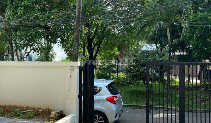 RUMAH MEWAH DI PONDOK INDAH DEPAN TAMAN SELANGKAH KE MALL 2