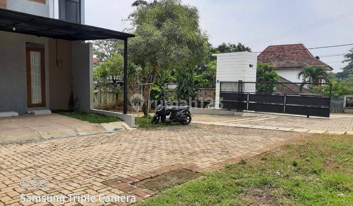 Modern Minimalist Townhouse Strategis Akses Dekat Tolakses  2