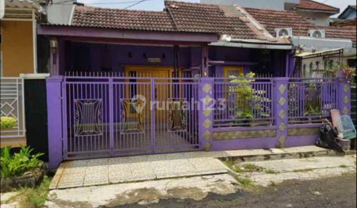 Rumah siap huni dp cicilan kecil di Dukuh Zamrud Kota Legenda Bekasi 1