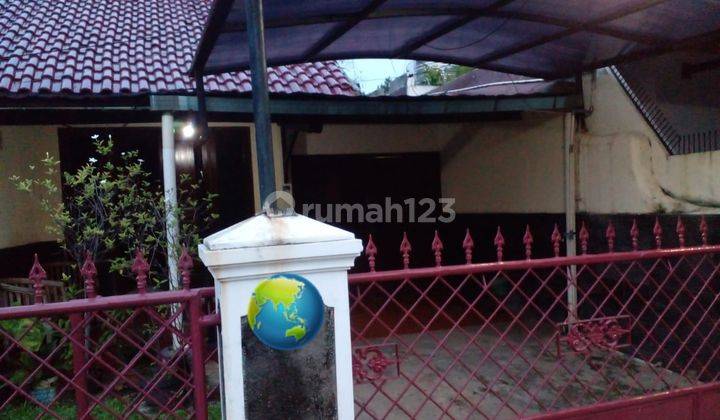 Jual Rumah dengan Tanah luas harga miring di JakSel 2