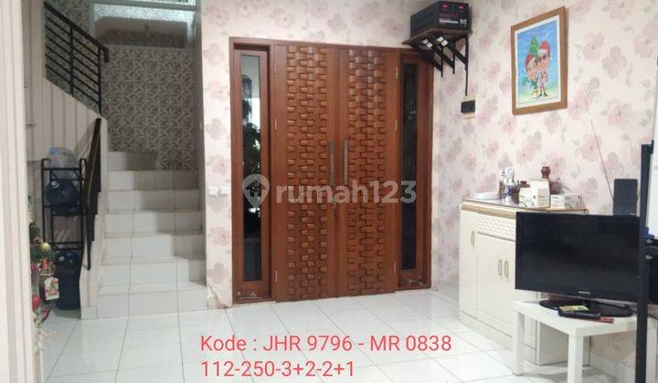 Rumah 3 lantai siap huni 1