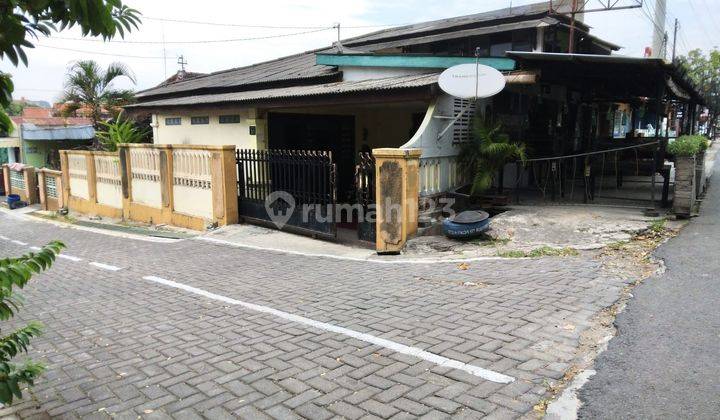 RUMAH HOOK DI LEMAH GEMPAL 2