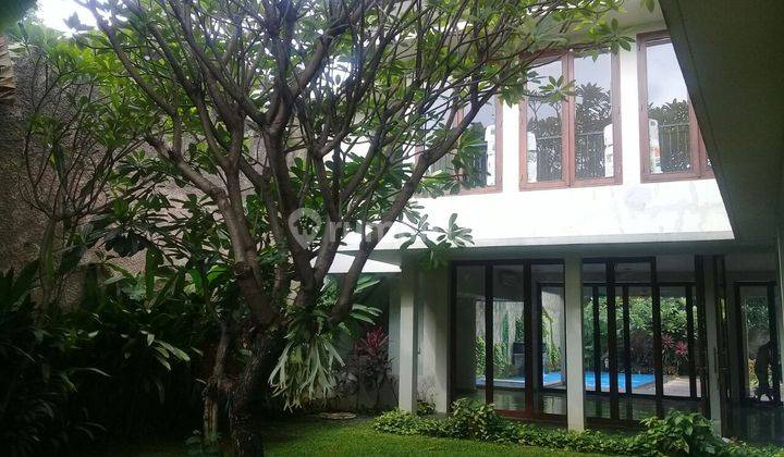 Luxury house at Kemang 2