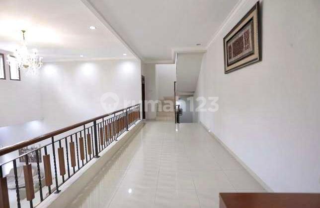 Nice elite house behind Citos South Jakarta within walking distance 2