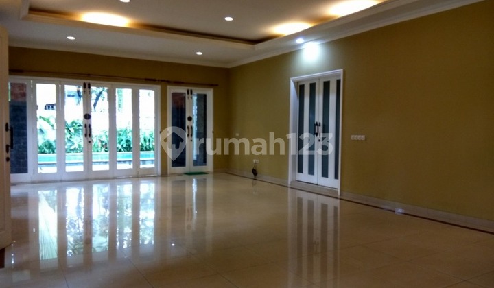 Comfortable and beautiful house In area kemang for expatriat and others "The price can be negotiable" 2