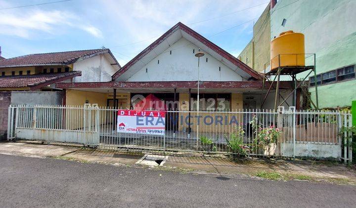 Jual Rumah Di Tengah Kota Malang, Cocok Untuk Kantor, Strategis Depan Fasum, Dkt RS Lavalette 1