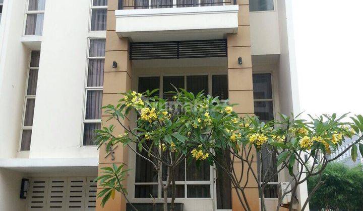 Town House  Bagus Ancol Mansion Siap Huni 1