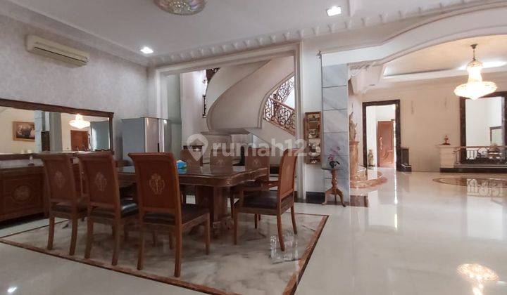 Rumah Mewah Villa Gading Indah Siap Huni 1