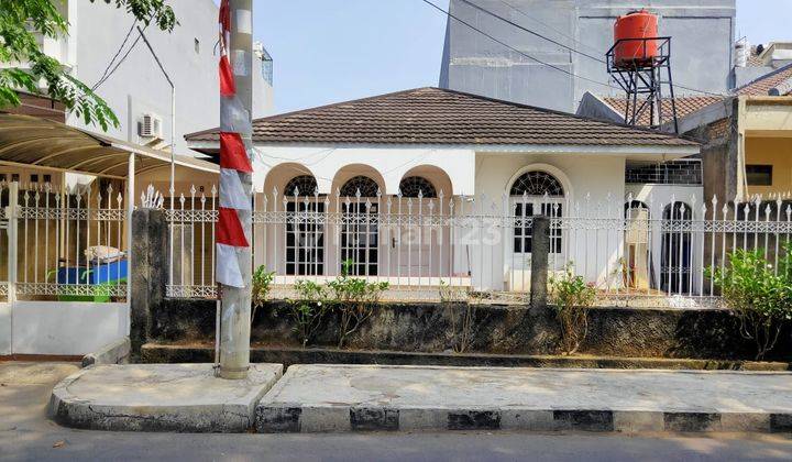 Rumah Standard Sunter Mas Barat 1