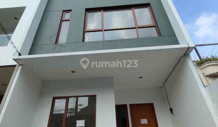 Rumah Baru Cantik Minimalis di Kelapa Gading!!! 1