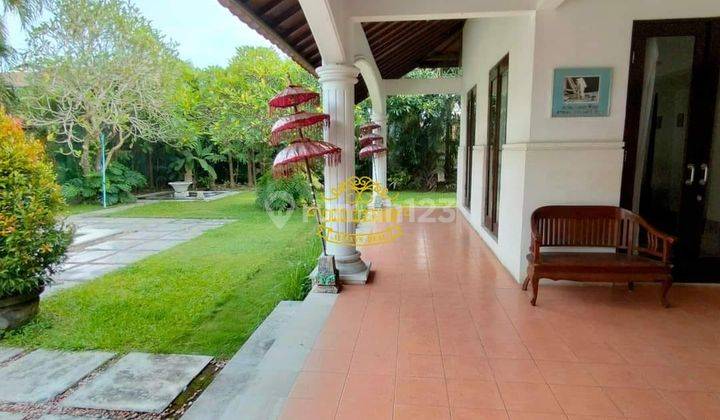 Villa for sale at Keramas location 2