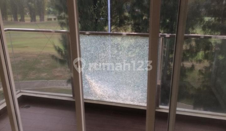 Dijual rumah golf view 2