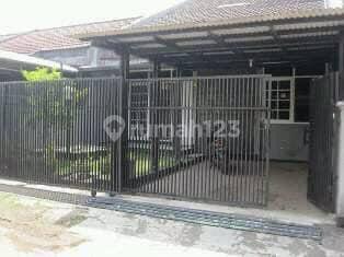Sewa rumah semi furnished sayap BKR Sewa rumah semi furnished sayap BKR