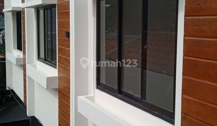 Rumah Murah Cempaka Putih 3 lantai Cluster, model Townhouse, Akses Jalan 2 Mobil 1