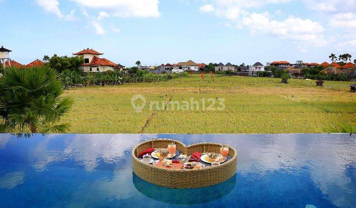 2 br villa di batu belig dengan view pemandangan sawah 2