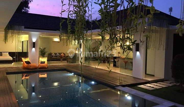 Minimalist and Modern 3 Br Villa in Umalas for Long Term 1