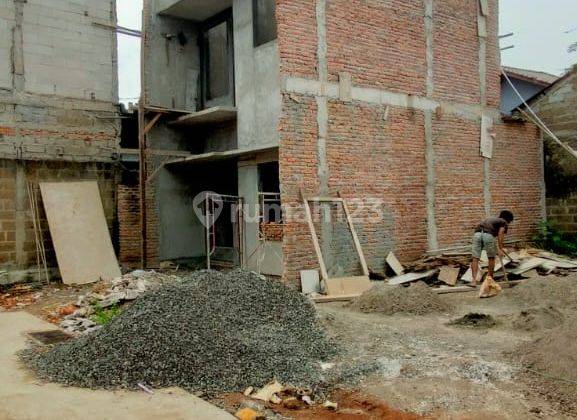 Rumah 2 Lantai dengan one gate system di jatiasih 2