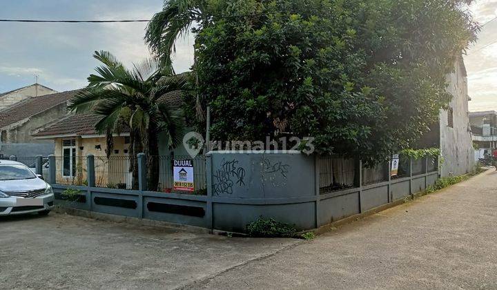 Rumah Hoek Luas 268m² Hitung tanah di Perum Reni Jaya Blok.D 2