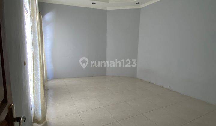 Rumah Besar  Pusat Kota Manado Cocok Untuk Tempat Tinggal Dan Kantor 2