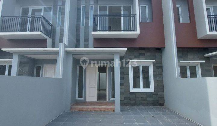 Rumah 2 Lamtai Depok GDC Tanah Luas Lokasi Pinggir Jalan Raya Siap Huni Raya 1