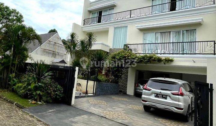 Dijual Rumah Cantik Mewah, Di Puspitaloka BSD, Semi Furnish.  2