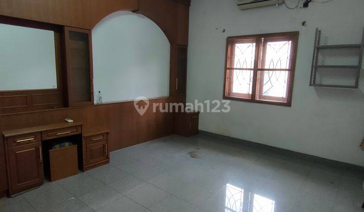 Rumah Mandala Selatan Tomang turun harga 2