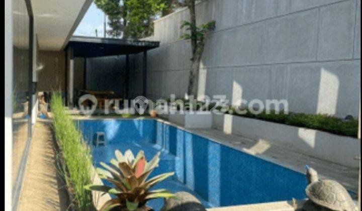 Rumah Lux Full Furnished with Swimming Pool di Sayap Setiabudi Bandung 2