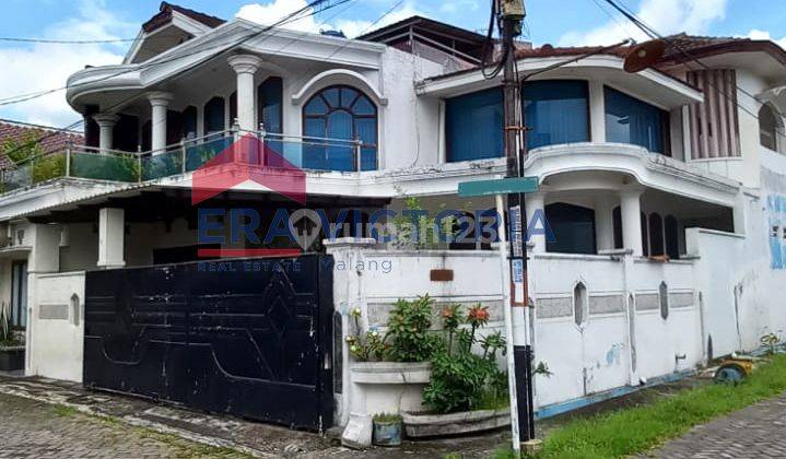 Rumah 2 Lantai Di Sawojajar 1, Layout Luas, Kondisi Terawat, Dekat Gerbang Tol Jalan Utama Sulfat 1