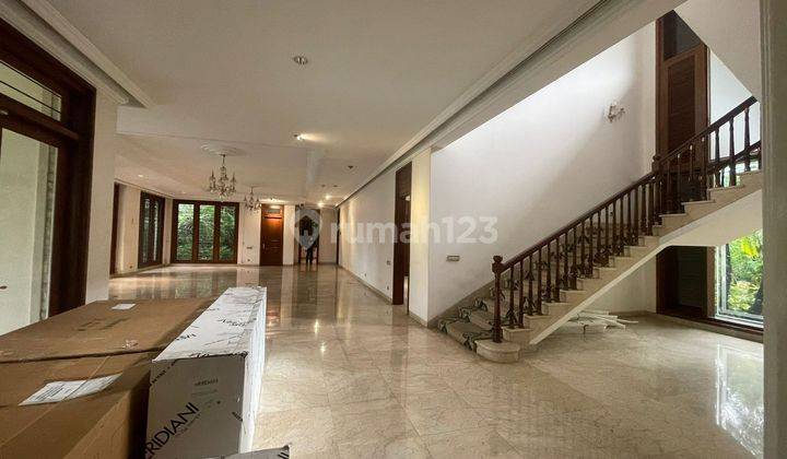 Rumah Mewah View Golf  di Pondok Indah Jakata Selatan, Pondok Indah 2