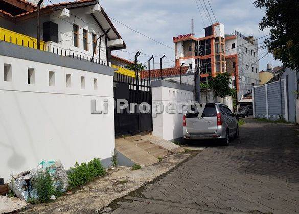 DIJUAL rumah Anggrek, Tengah Kota, dekat Simpang Lima, Semarang 1