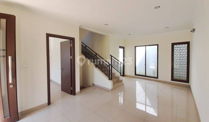 Rumah Lux Modern Type Cynthia 7 Basic Dekat Gerbang Utama Summarecon Bandung 1