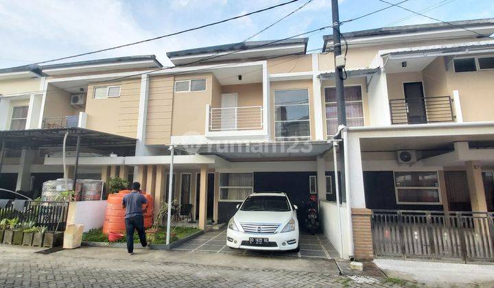 RUMAH 2 LANTAI MURAH DALAM KOTA  1