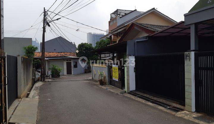 Rumah Dijual Murah di Area Intan Belakang Highscope Cilandak 2