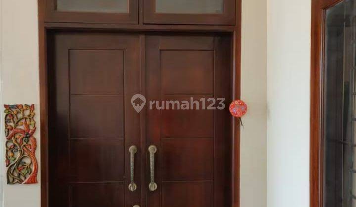 Di jual rumah siap huni di Rempoa 2